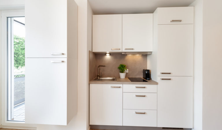 Apartment-Ferienwohnung-buchen-Apartement-möbilierte Küche (14)